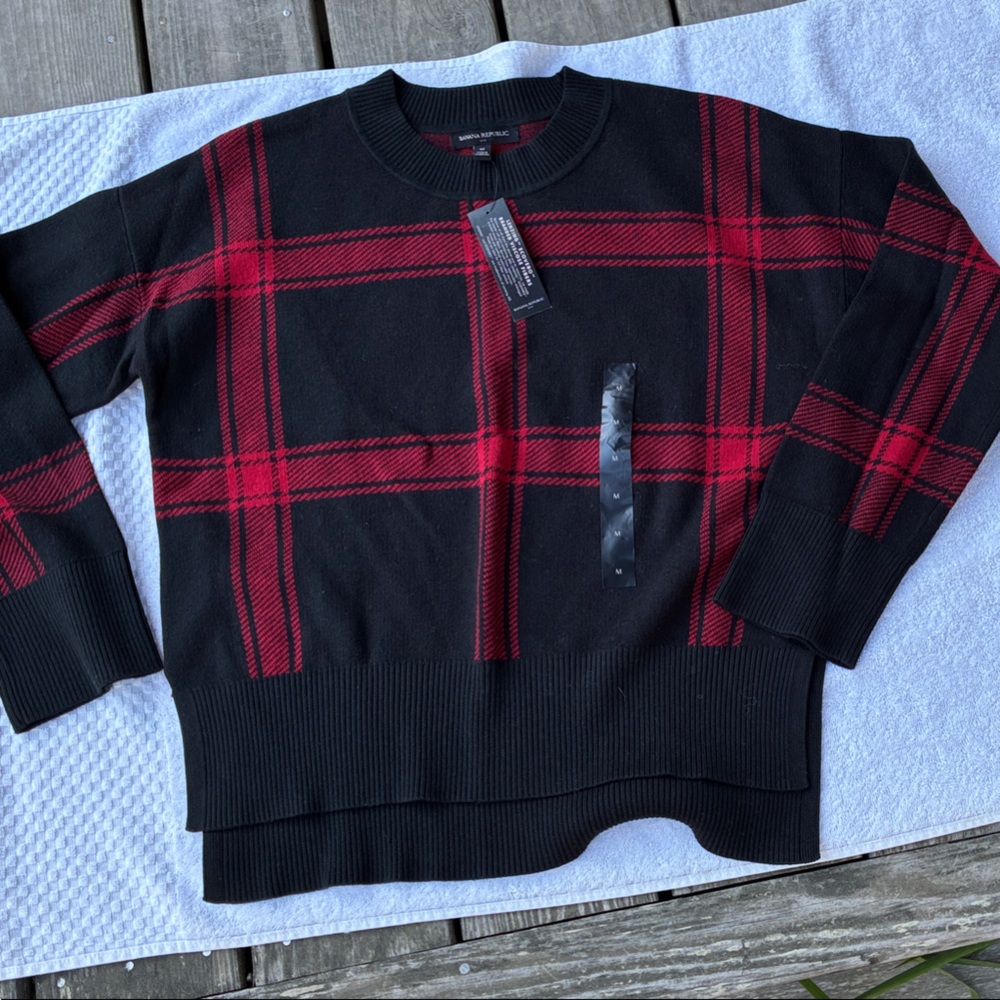 Banana Republic Black and Red Checkered Sweater
